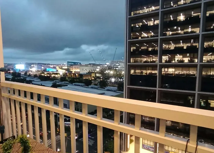 Vsm Staycation Moa View With Balcony * Manila