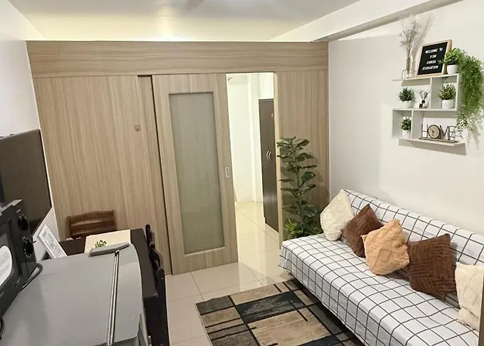 Vsm Staycation Moa View With Balcony Apartment
